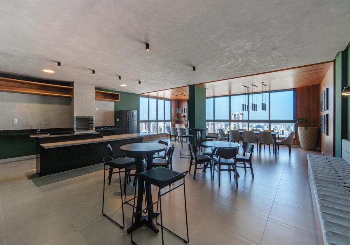 Luxury Flat Ritmo Bueno