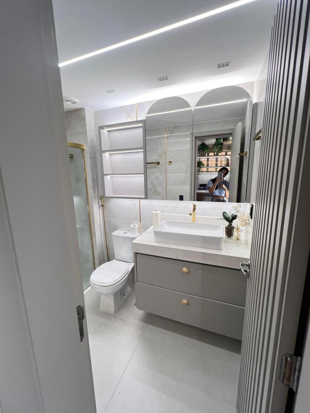 Luxury Flat Ritmo Bueno